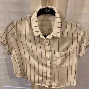 Forever 21 collar white button up blouse